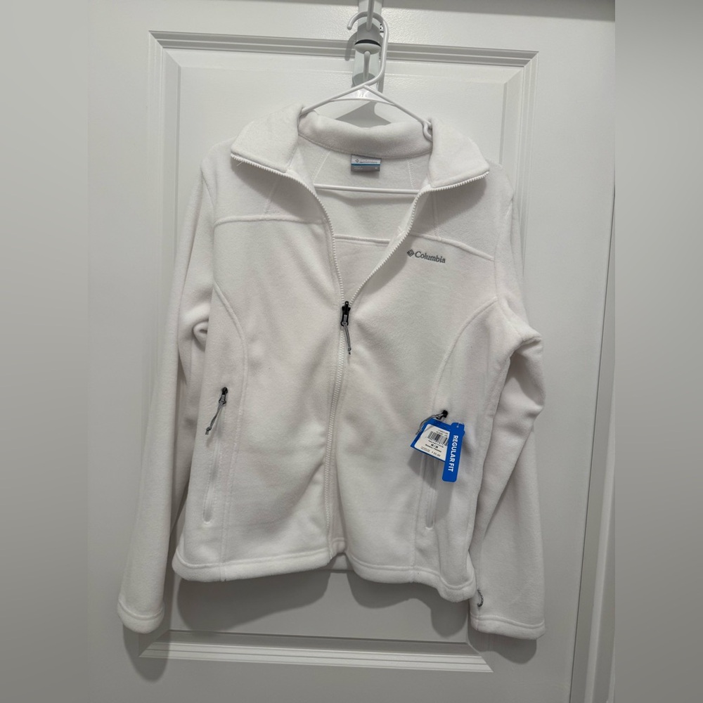 BRAND NEW W TAGS - Columbia Women's White Fleece Jacket